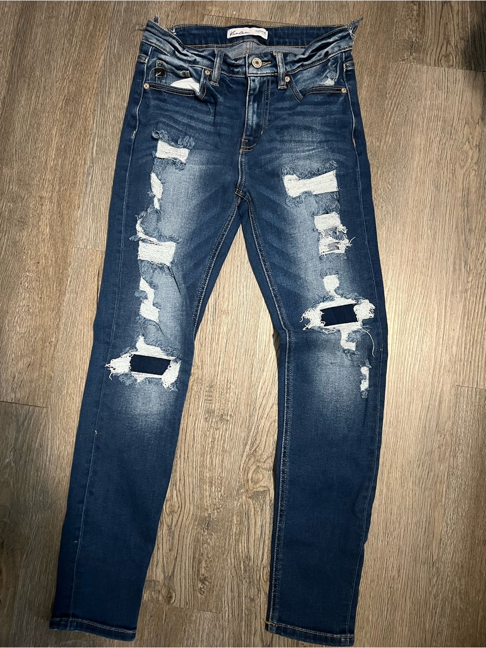 Women’s Ripped Jeans — Dark Blue